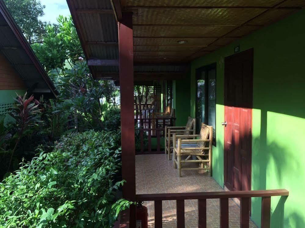 Lanta Sabai Hotel & Bungalows Koh Lanta Exterior photo